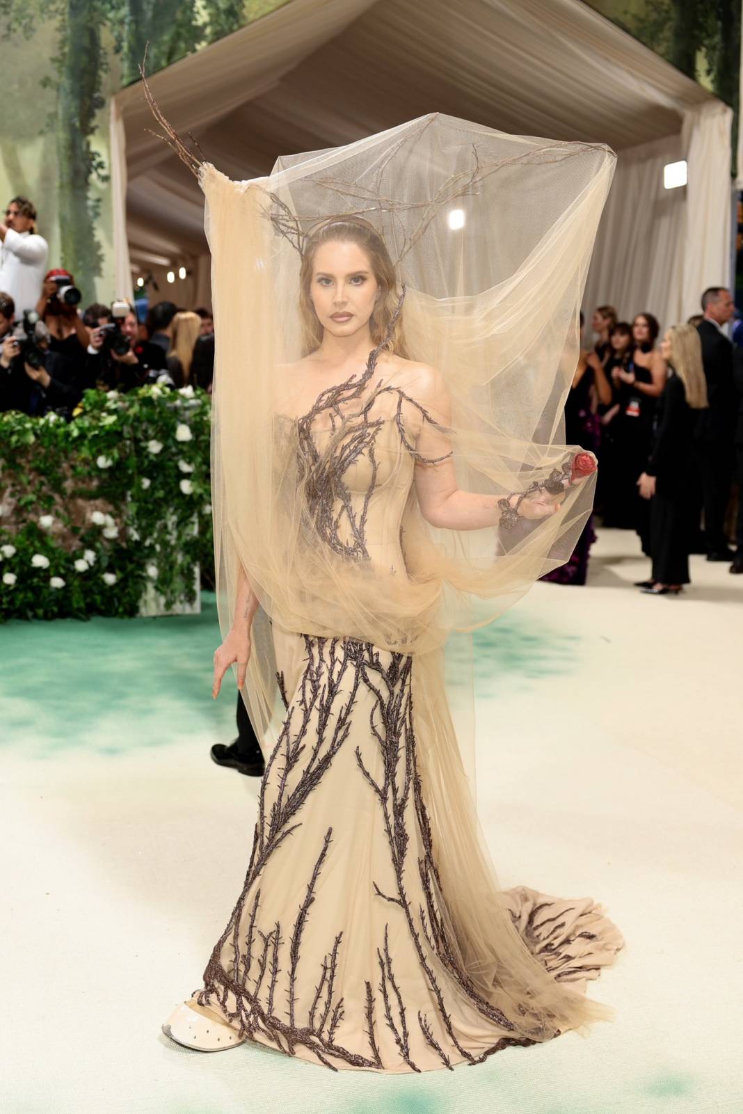 Yıldızlar geçidi: Fotoğraflarla Met Gala 2024 4